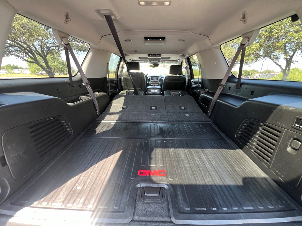 2017 GMC Yukon Image 12
