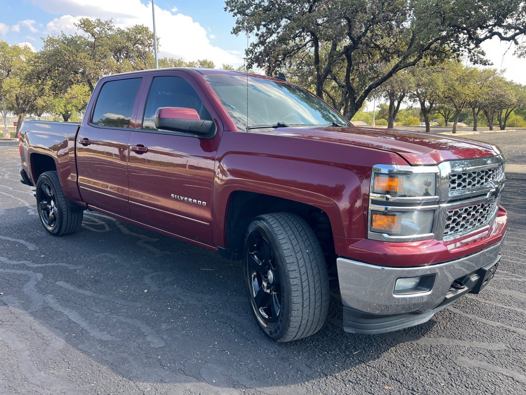 2015 Chevrolet Silverado 1500 Image 2
