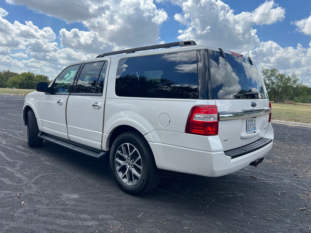 2017 Ford Expedition Image 4