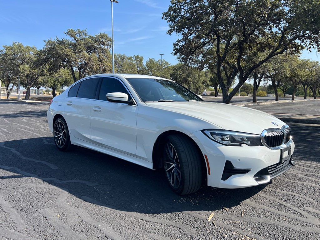 2019 BMW 3 Series Image 2