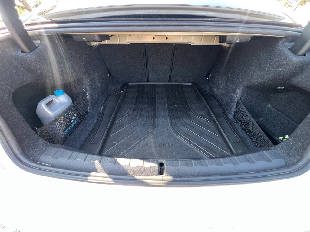 2019 BMW 3 Series Image 10