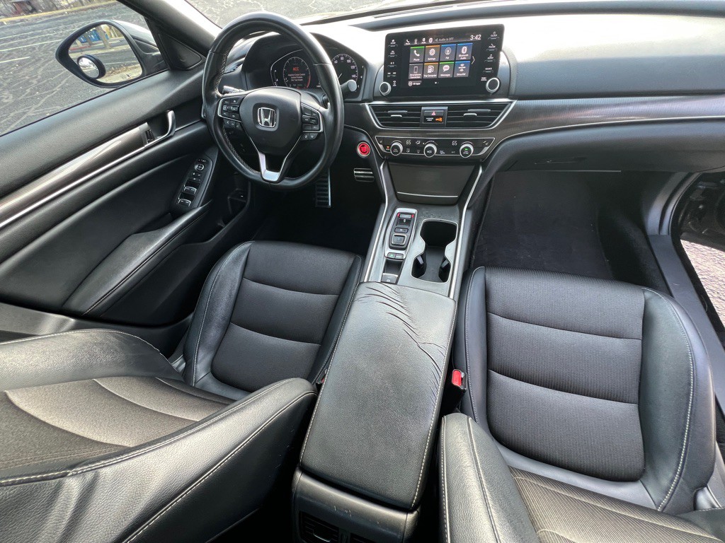 2018 Honda Accord Image 6