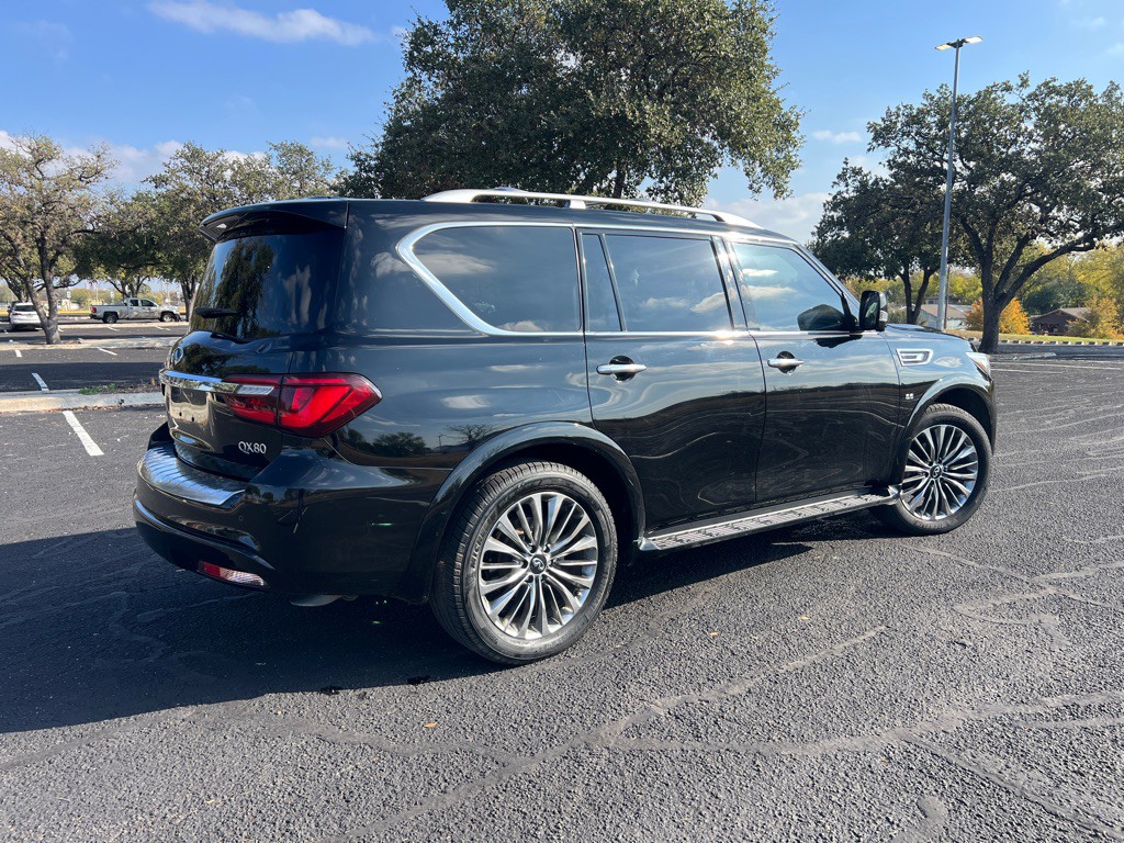 2019 INFINITI QX80 Image 3