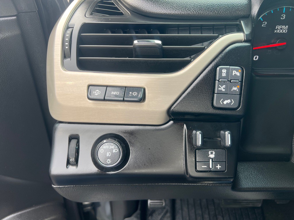 2018 GMC Yukon Image 7