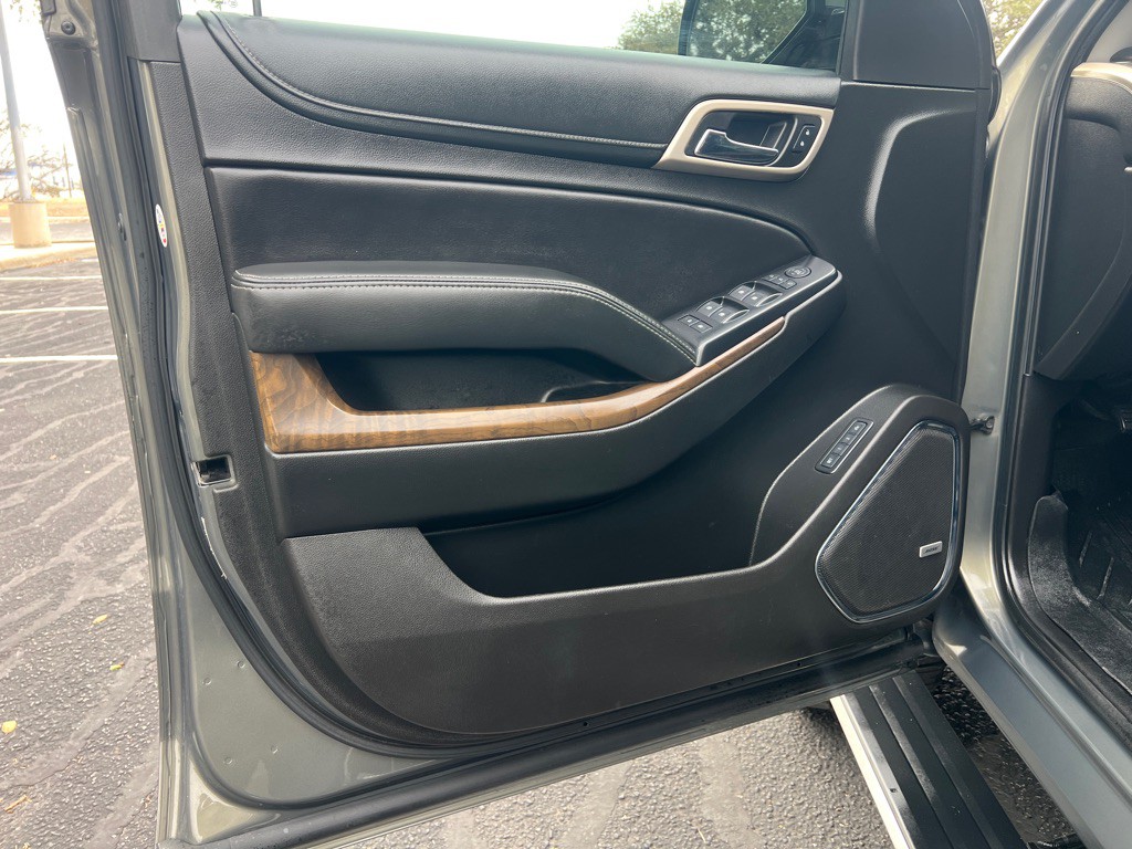 2018 GMC Yukon Image 8