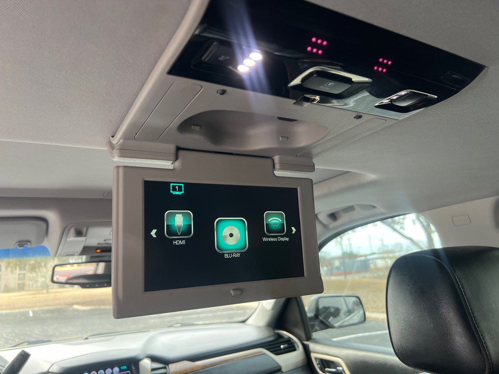 2018 GMC Yukon Image 9