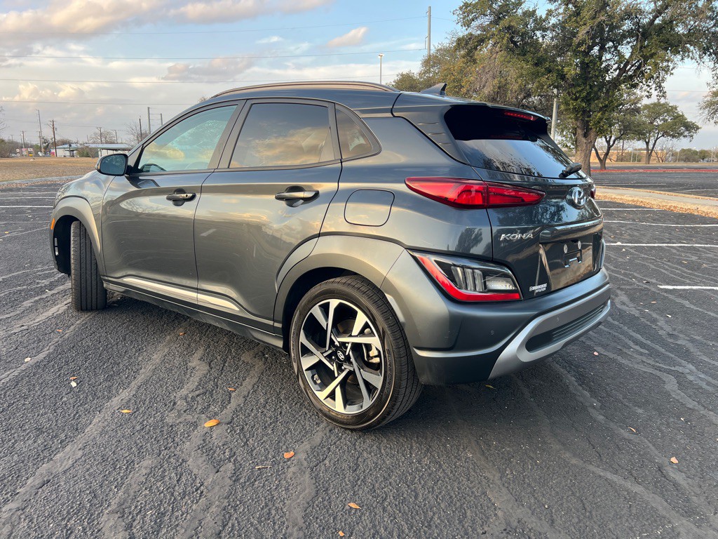 2022 Hyundai Kona Image 4