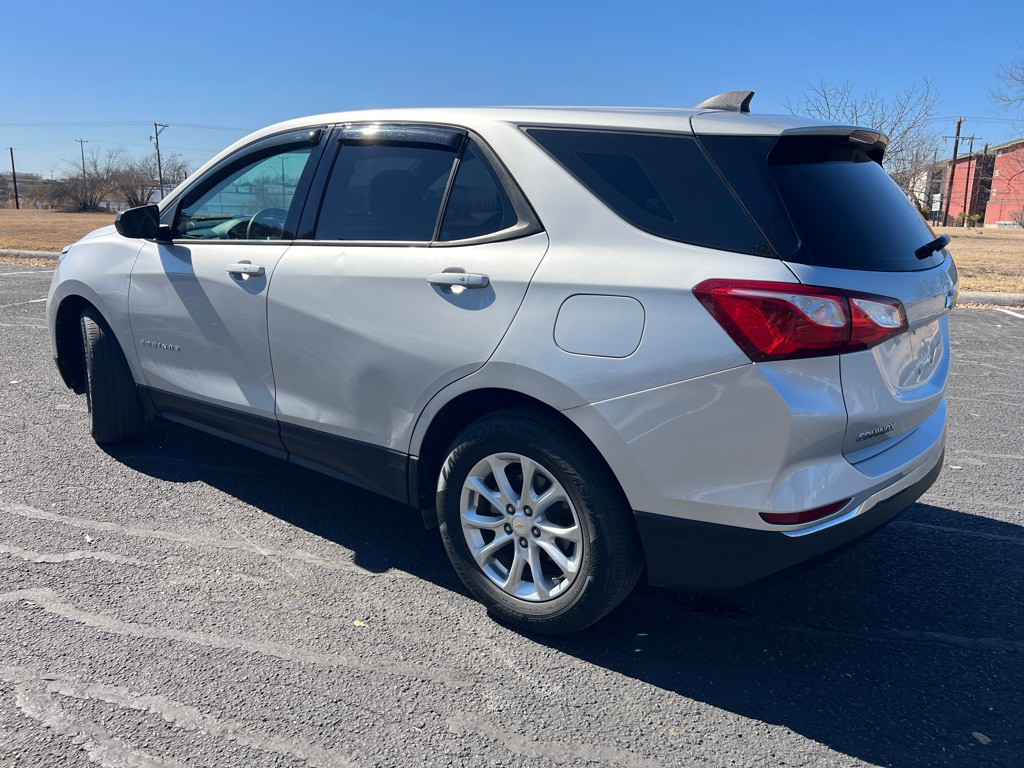 2018 Chevrolet Equinox Image 4