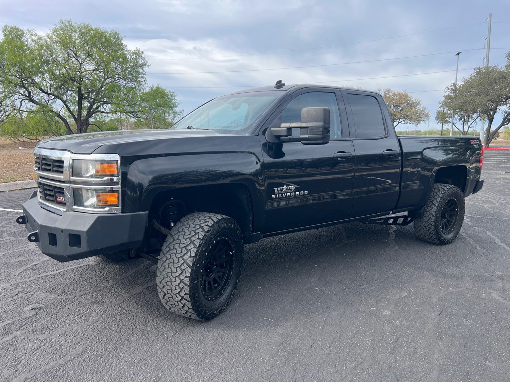 2014 Chevrolet Silverado 1500 Image 2
