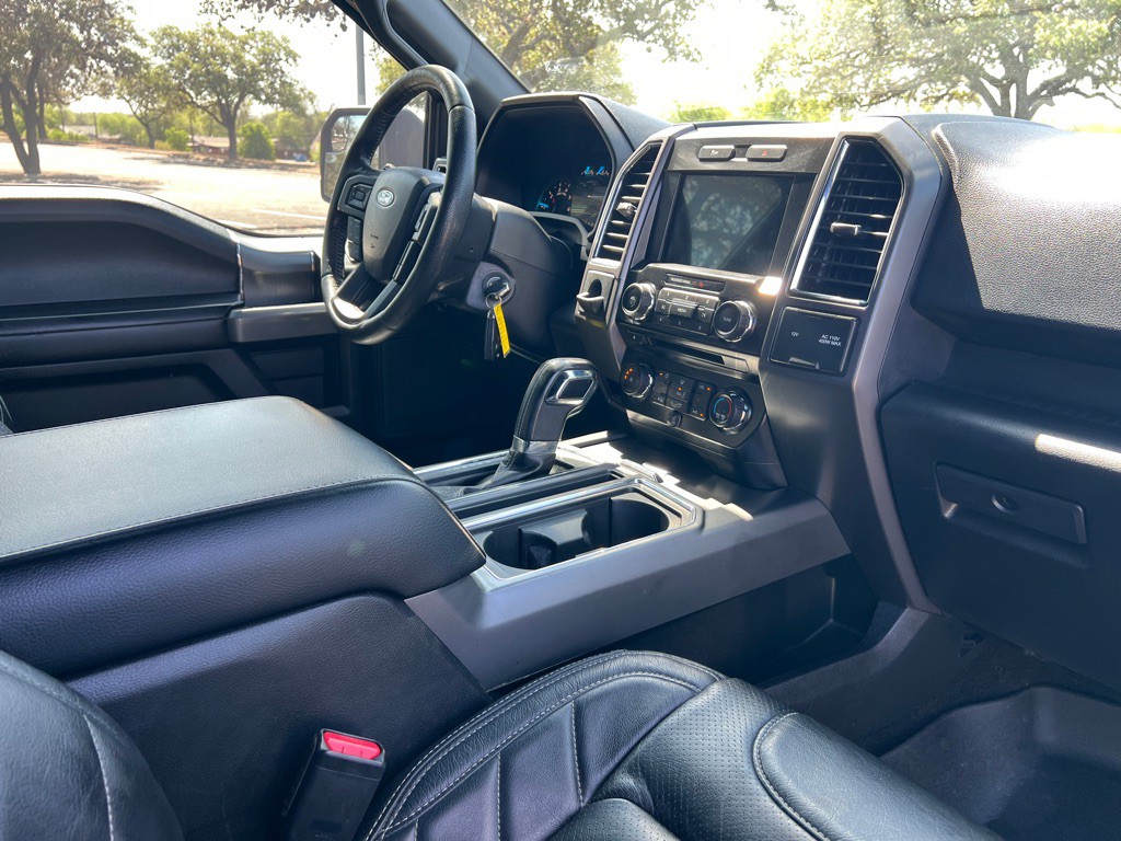 2016 Ford F-150 Image 9