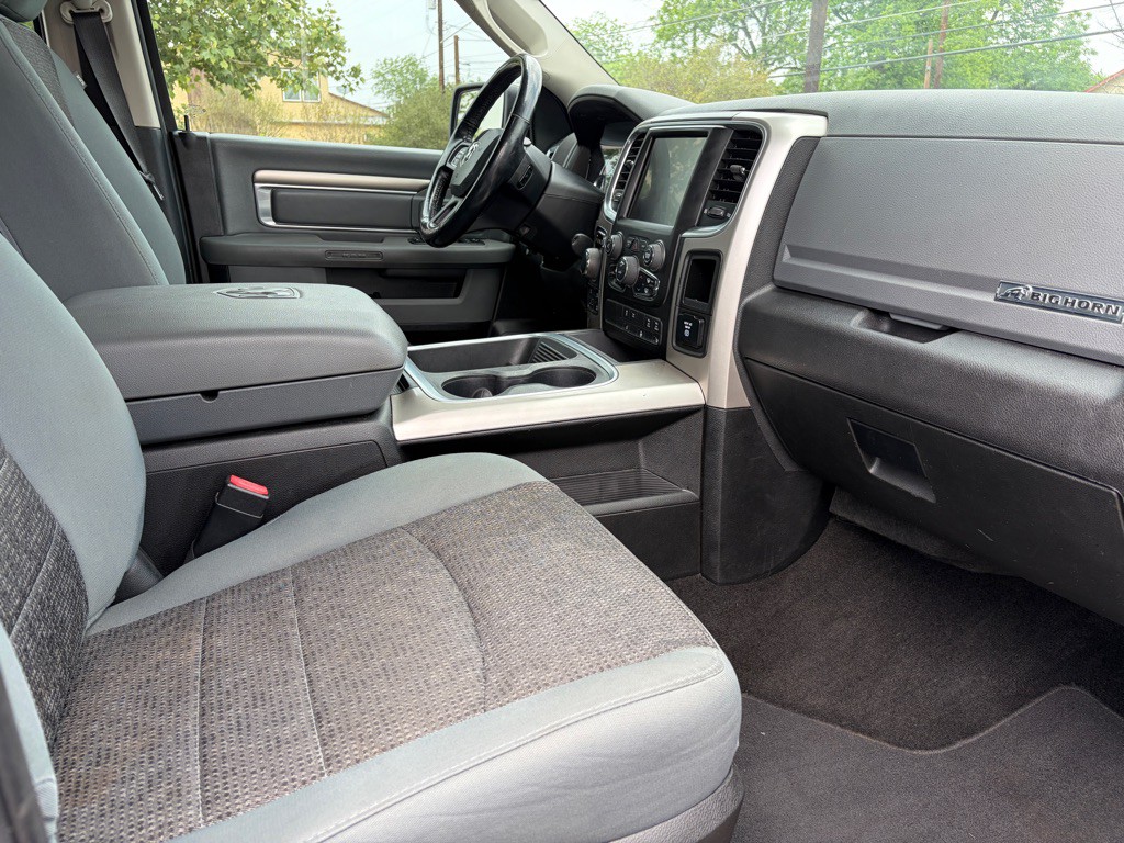 2017 RAM 1500 Image 11