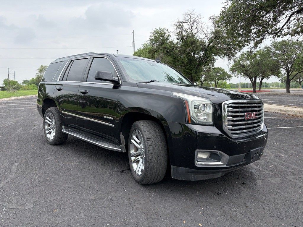 2017 GMC Yukon Image 3