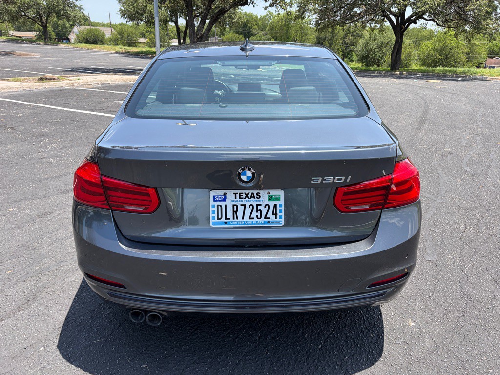 2018 BMW 3 Series Image 7