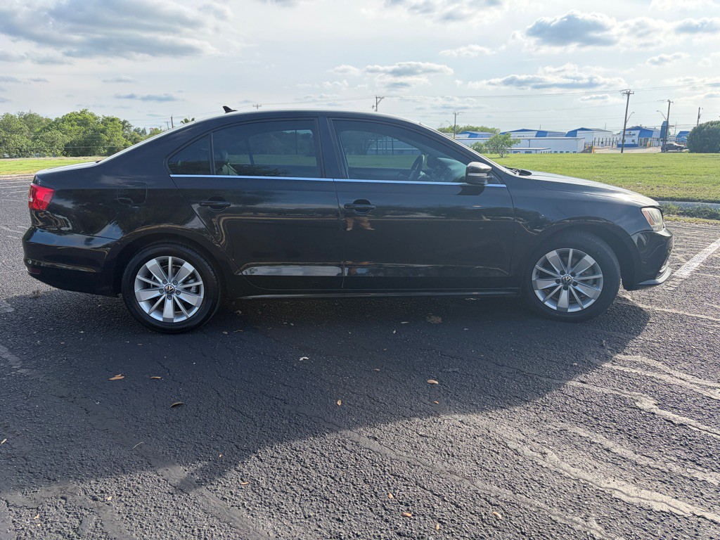 2015 Volkswagen Jetta Image 4