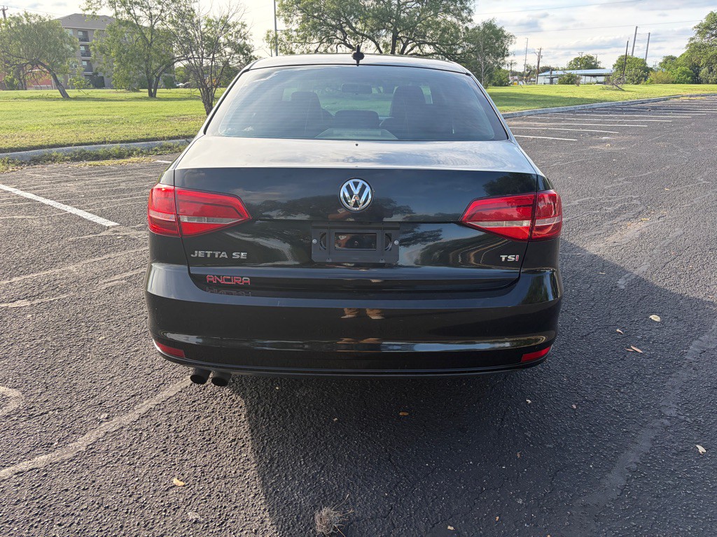 2015 Volkswagen Jetta Image 6