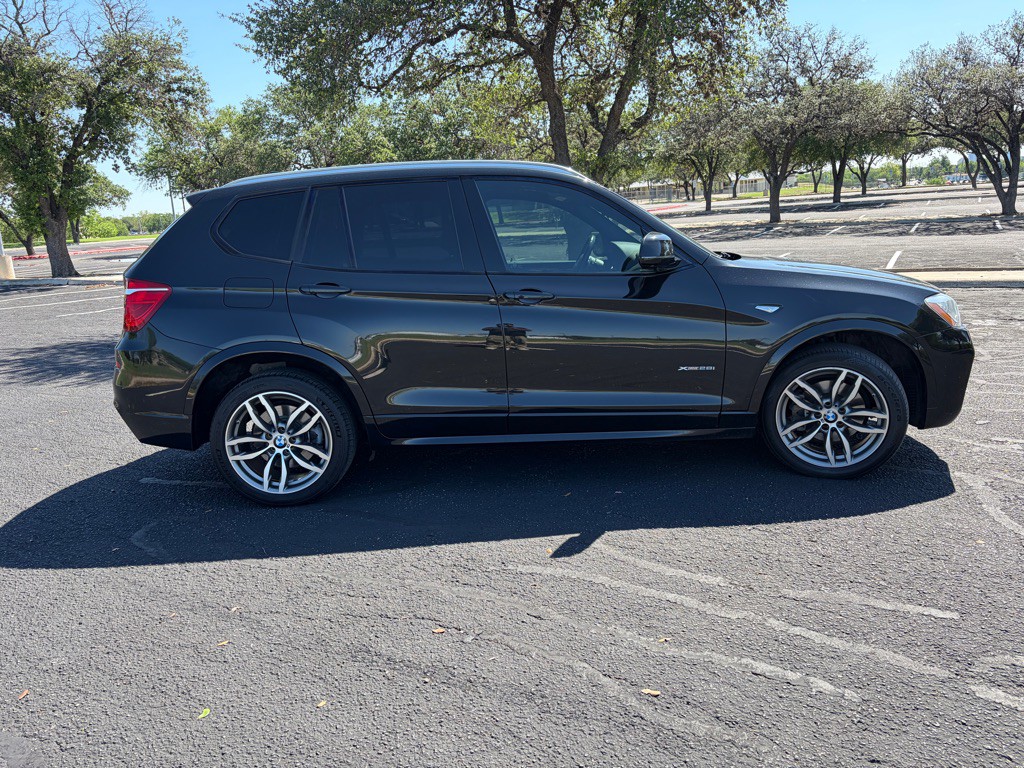 2017 BMW X3 Image 4