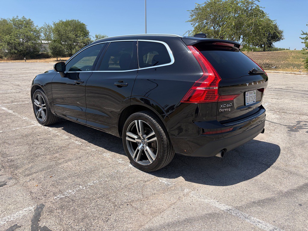 2019 Volvo XC60 Image 7