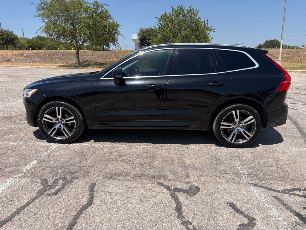 2019 Volvo XC60 Image 8
