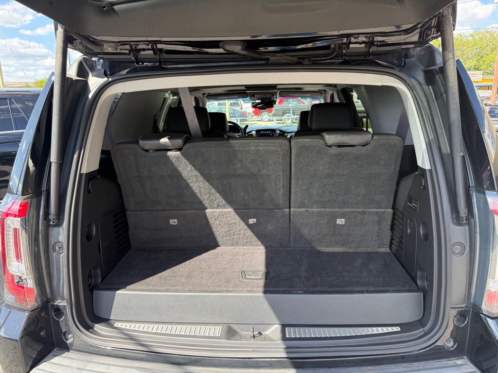 2017 GMC Yukon Image 9