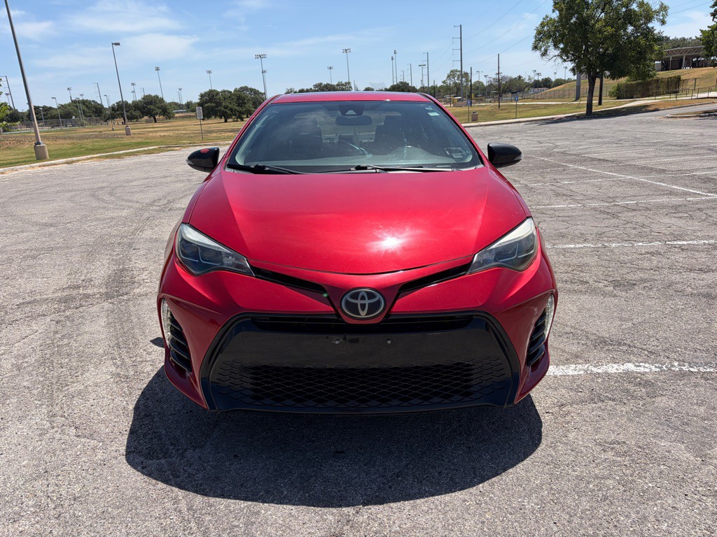 2017 Toyota Corolla Image 2