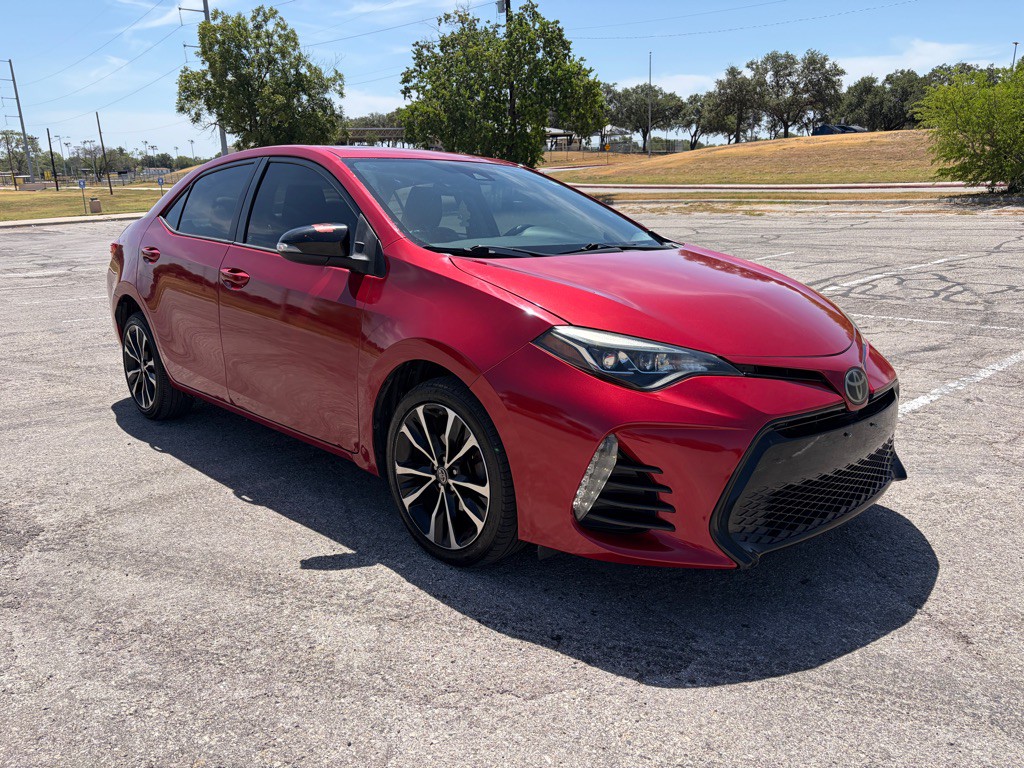 2017 Toyota Corolla Image 3