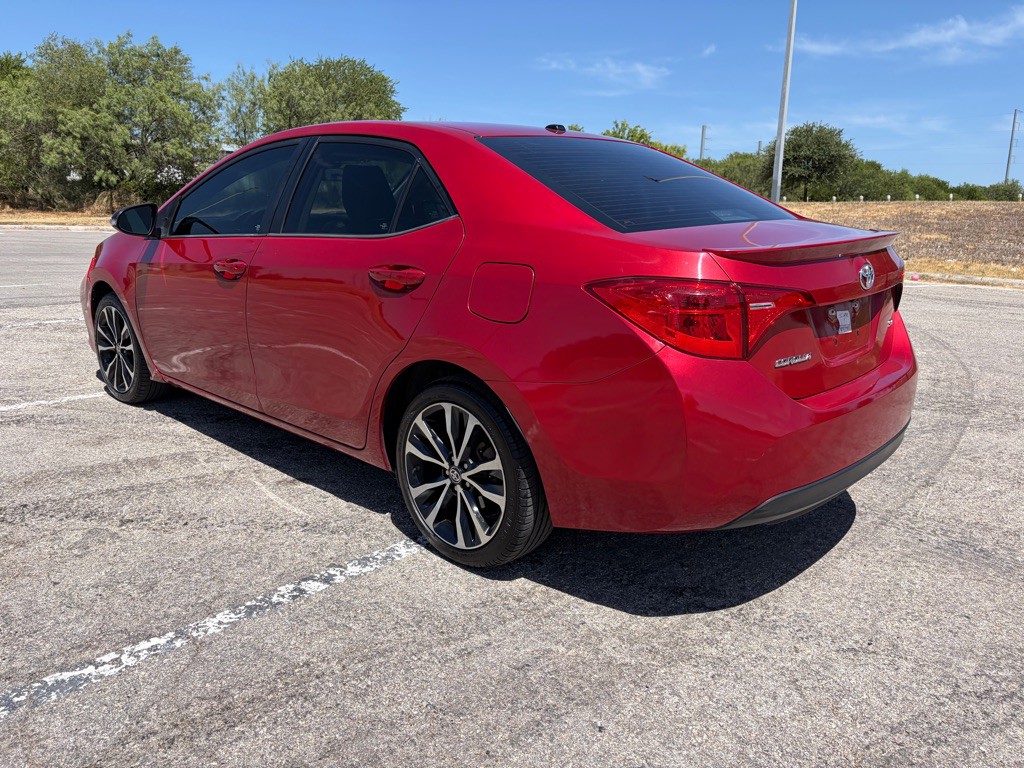 2017 Toyota Corolla Image 7