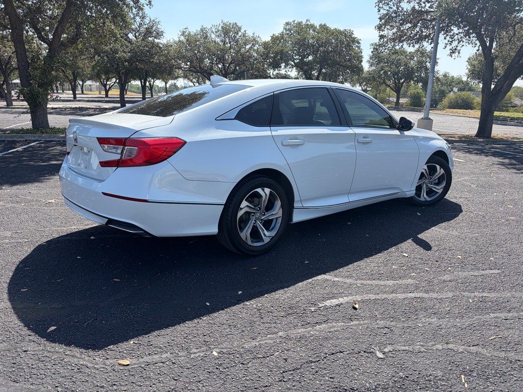 2019 Honda Accord Image 5