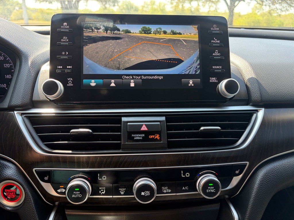 2019 Honda Accord Image 9
