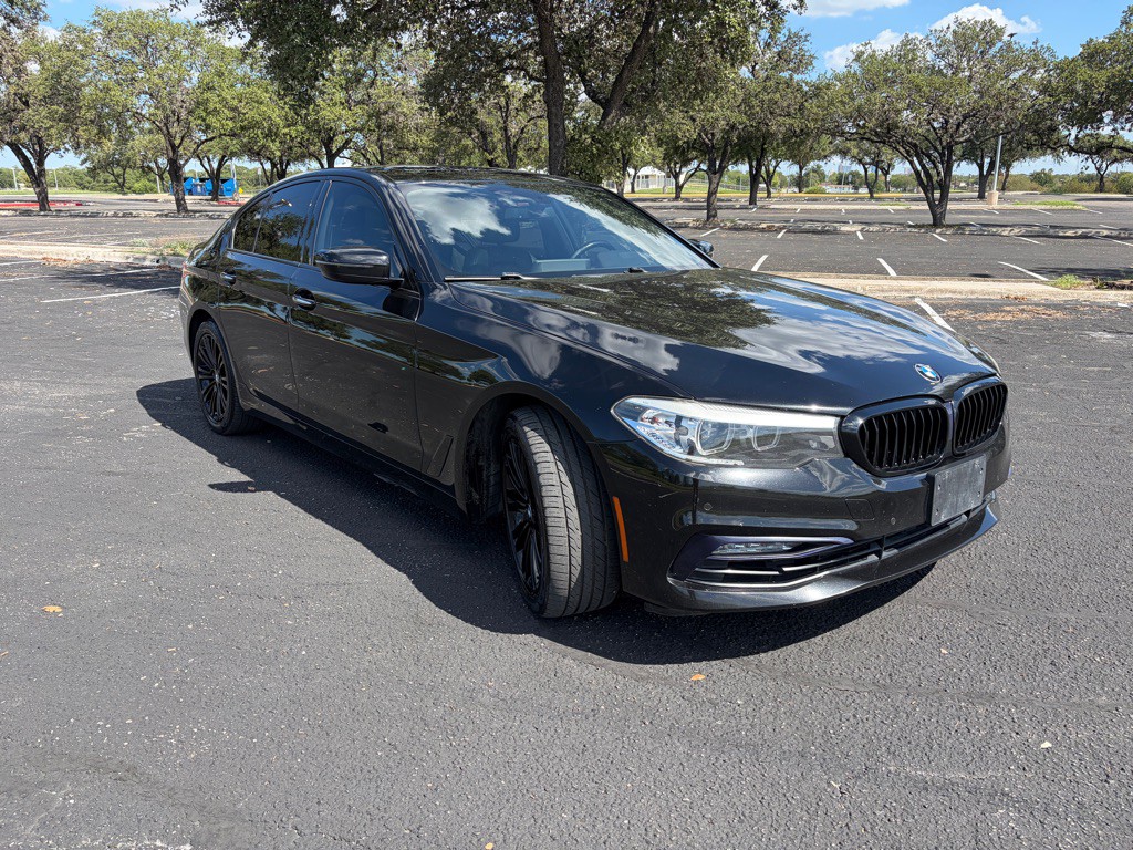 2018 BMW 5 Series Image 3