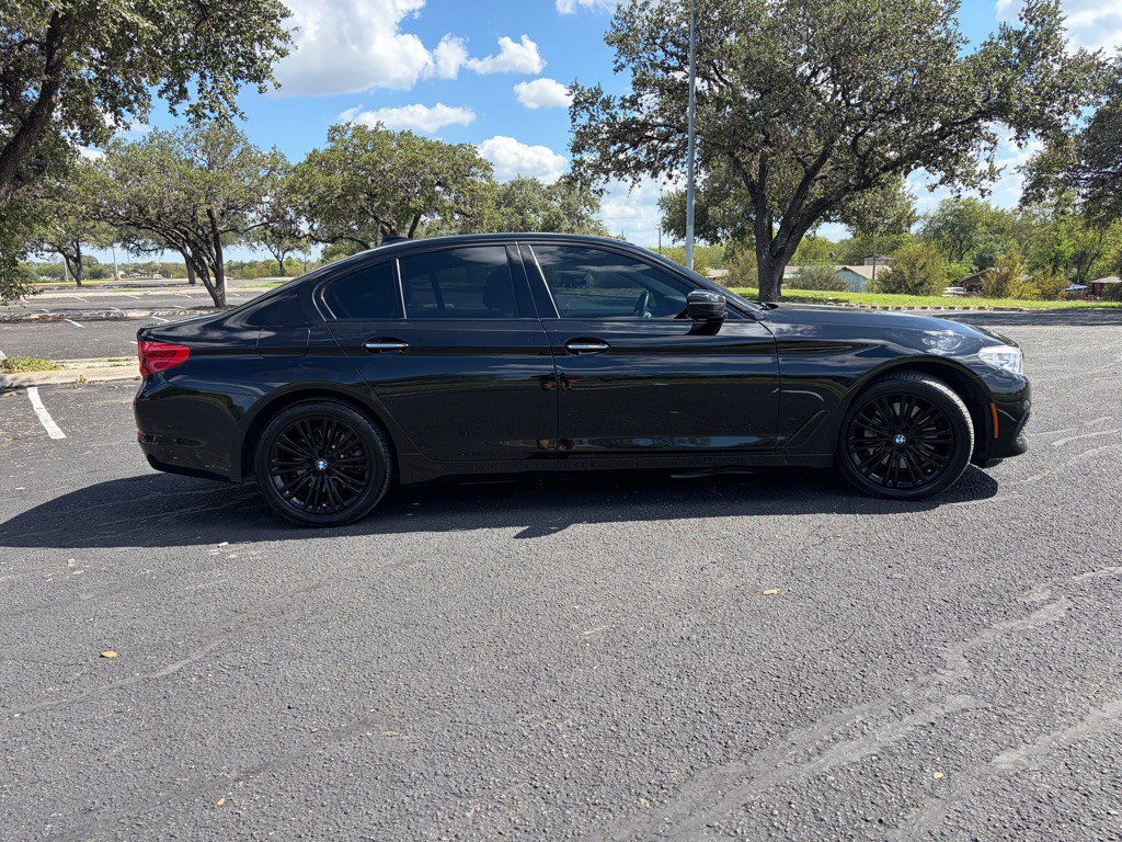 2018 BMW 5 Series Image 4