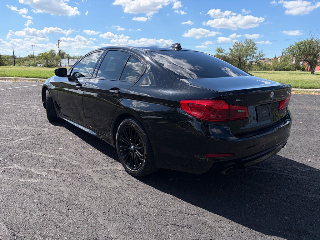 2018 BMW 5 Series Image 7