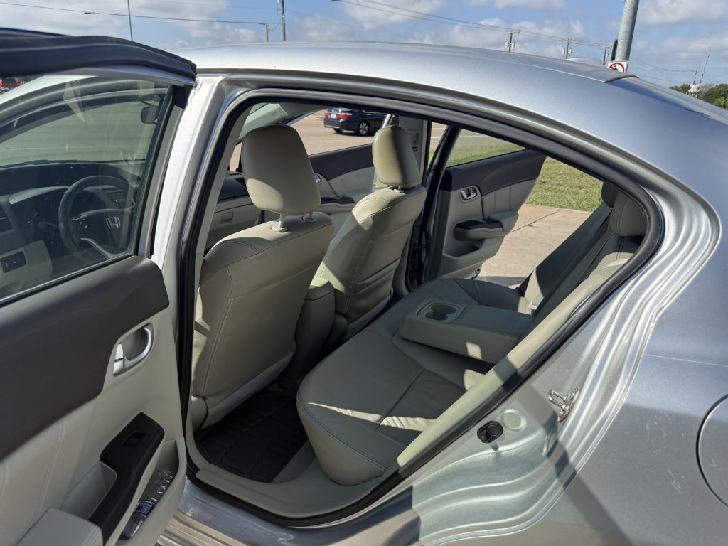 2012 Honda Civic Image 15