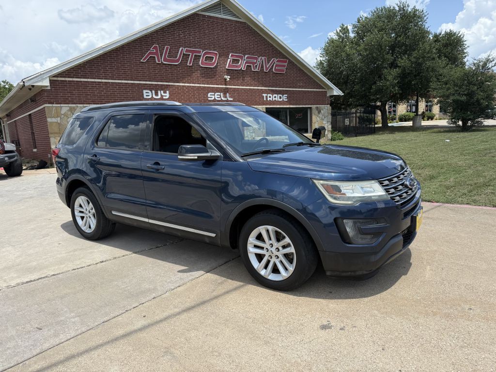 2016 Ford Explorer Image 2