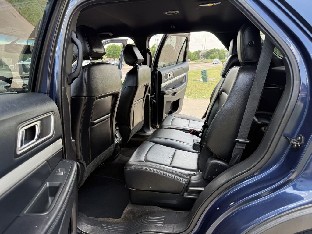 2016 Ford Explorer Image 14
