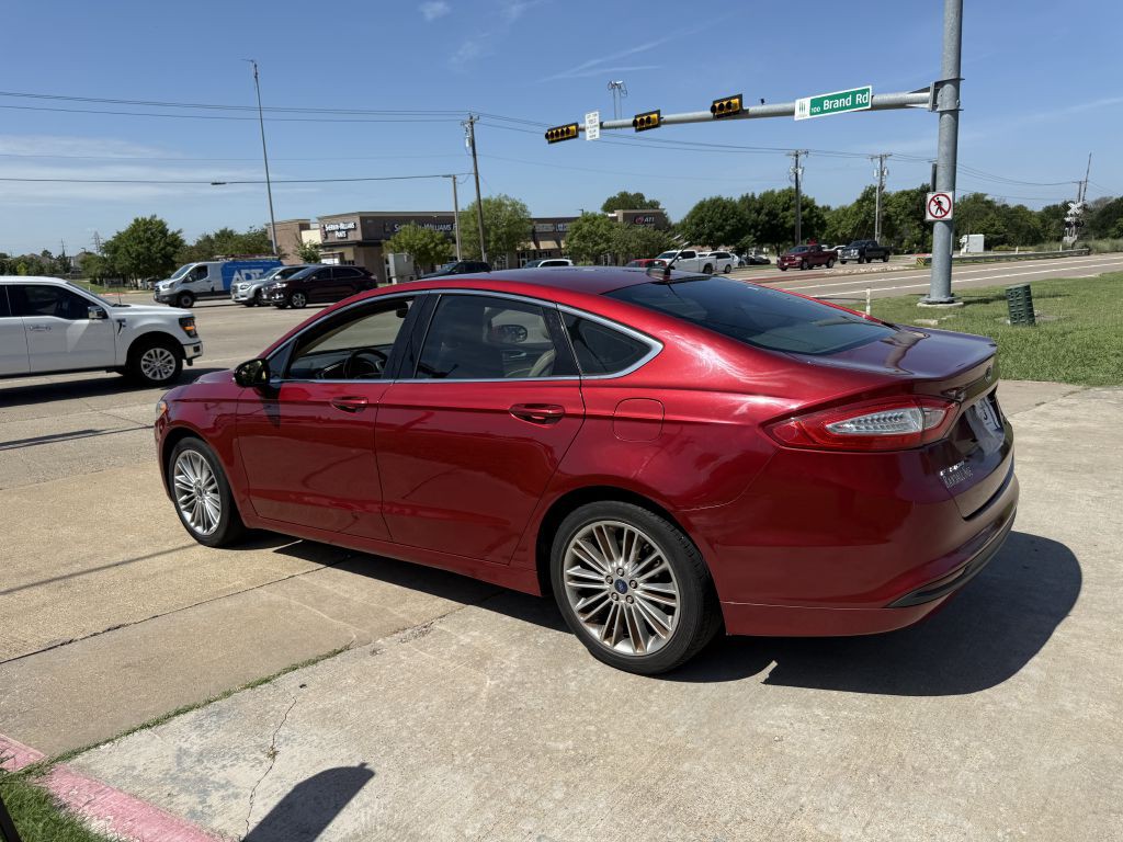 2014 Ford Fusion Image 3