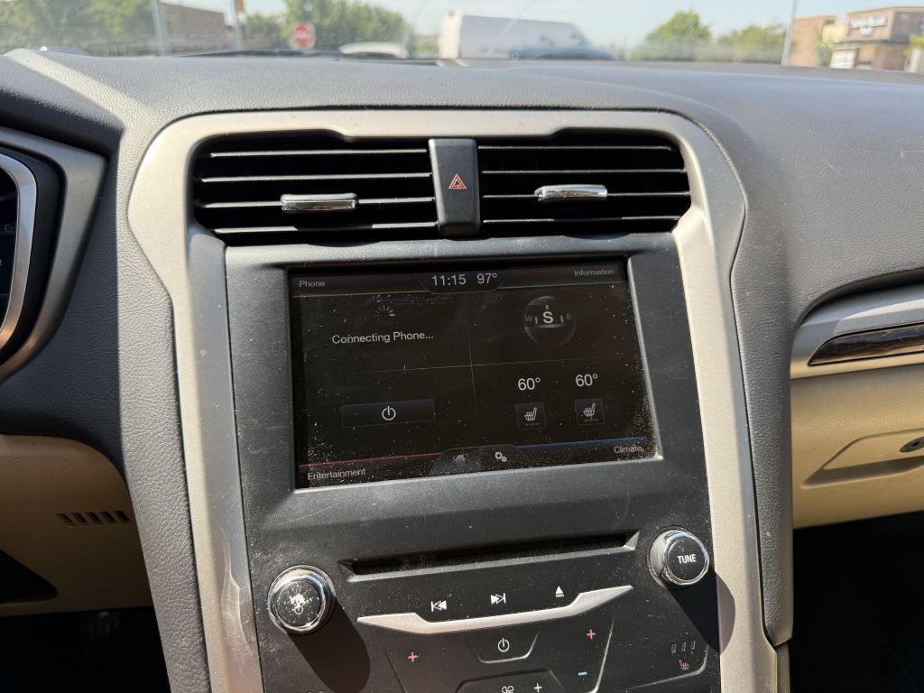 2014 Ford Fusion Image 28