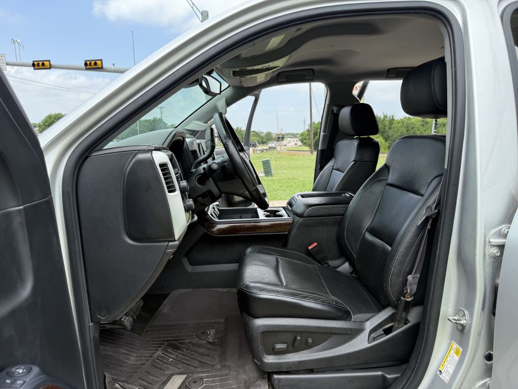 2015 GMC Sierra Image 17