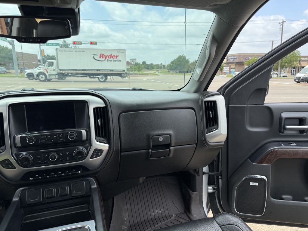 2015 GMC Sierra Image 24