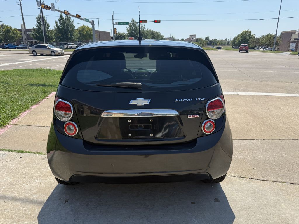 2013 Chevrolet Sonic Image 6