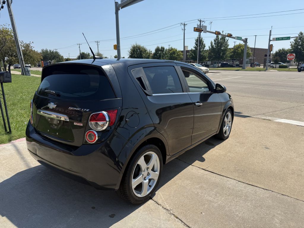 2013 Chevrolet Sonic Image 7
