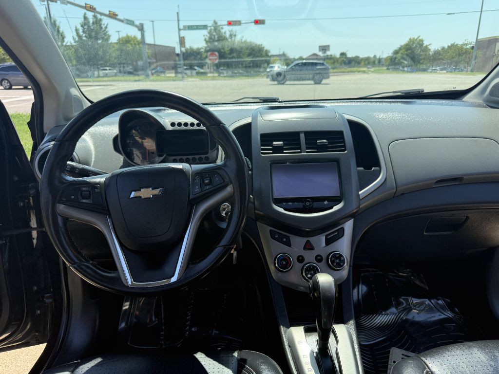2013 Chevrolet Sonic Image 22