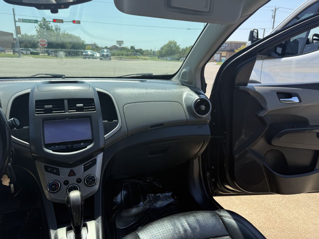2013 Chevrolet Sonic Image 23