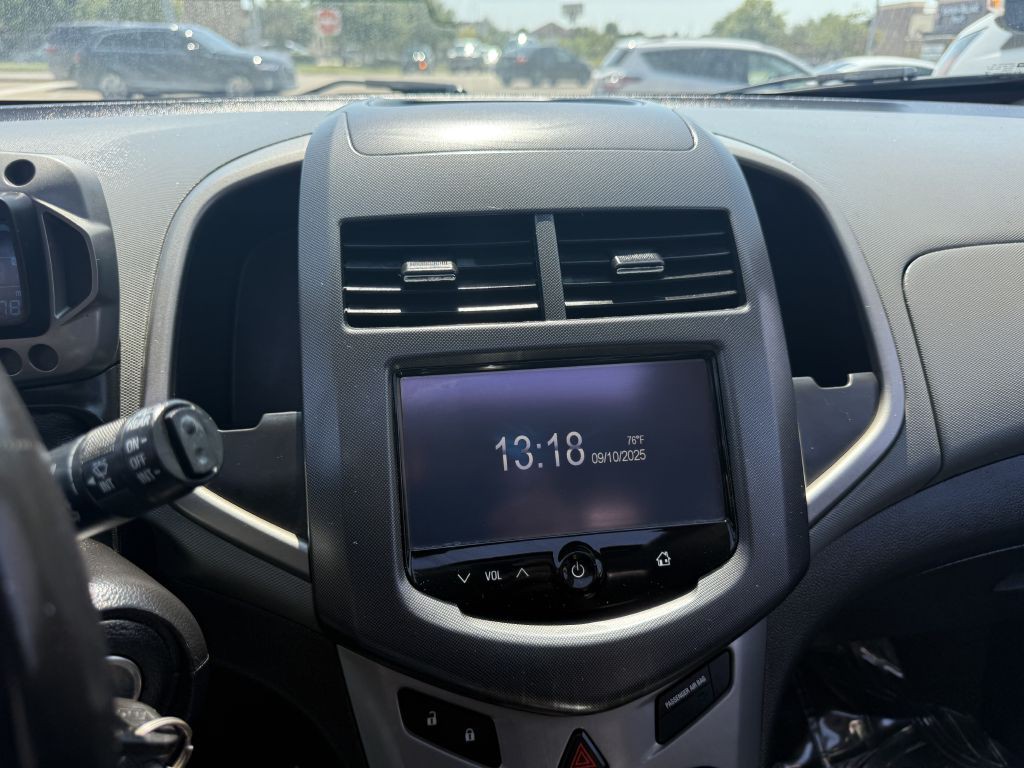 2013 Chevrolet Sonic Image 29