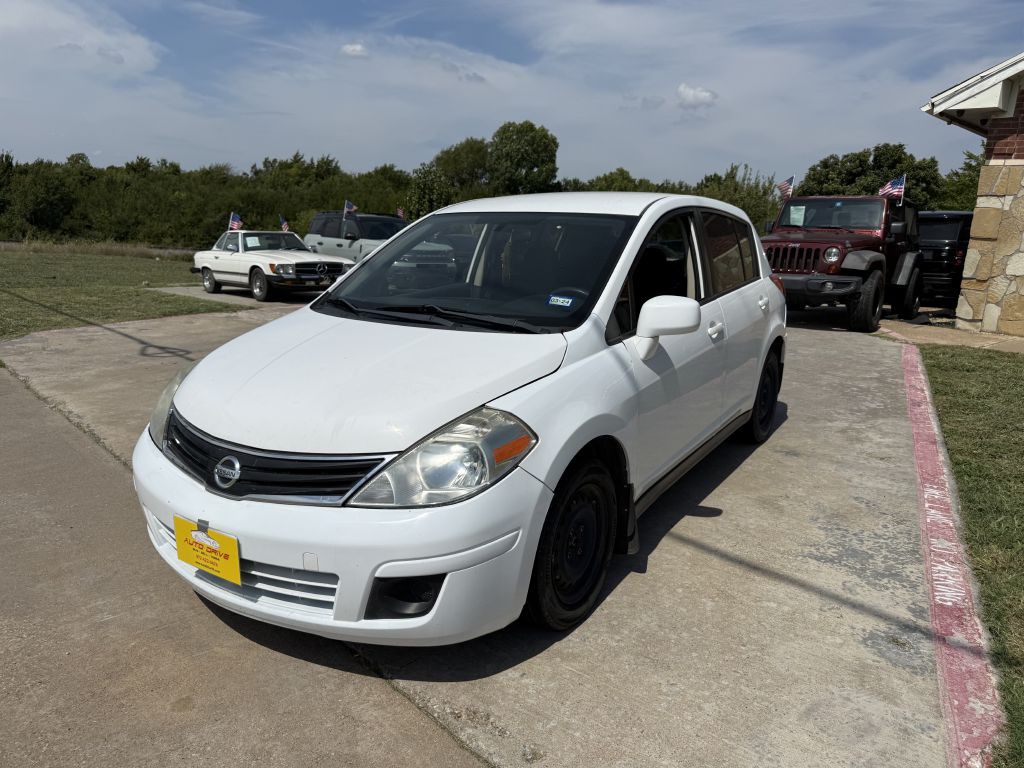 2012 Nissan Versa Image 3