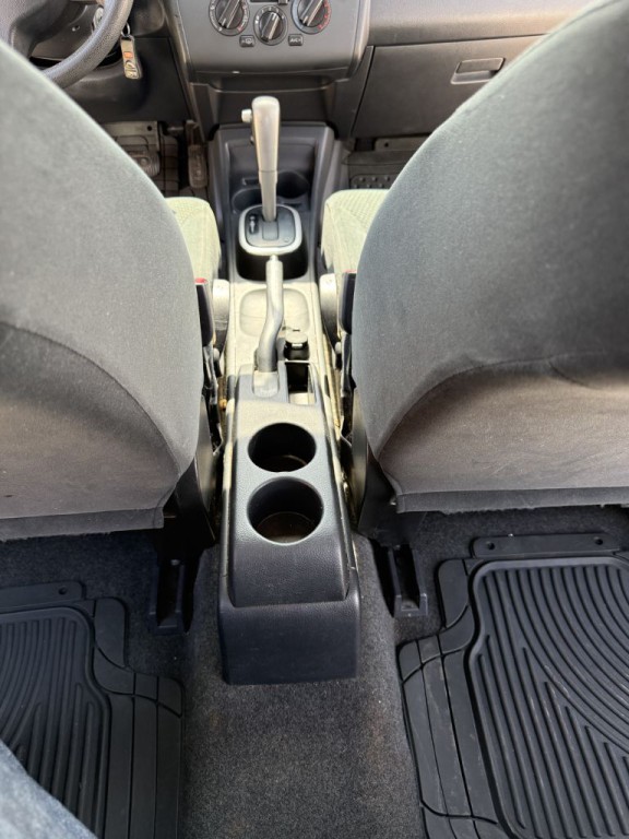 2012 Nissan Versa Image 21