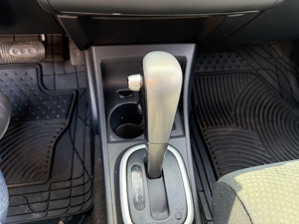 2012 Nissan Versa Image 31