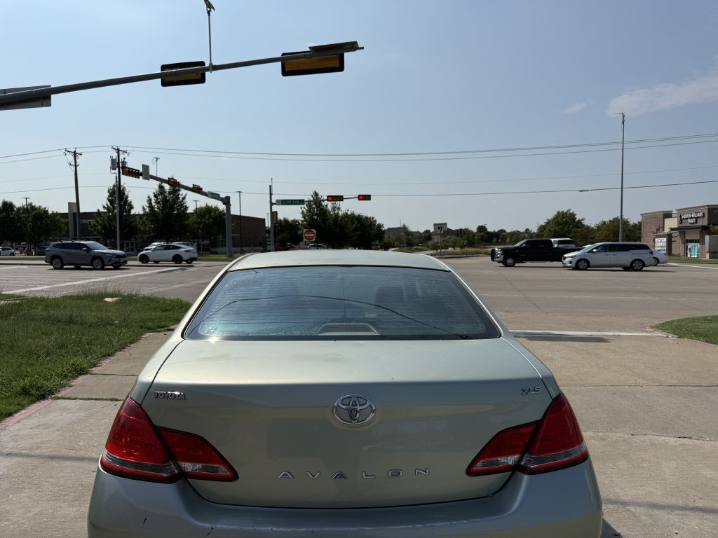 2007 Toyota Avalon Image 6