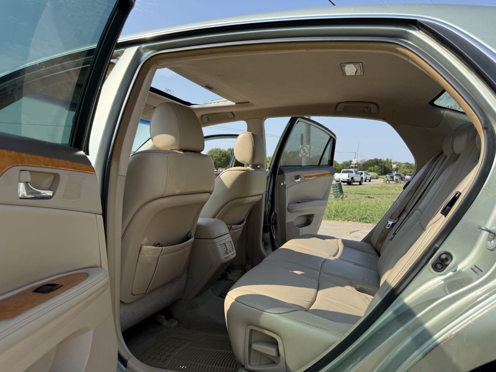 2007 Toyota Avalon Image 12