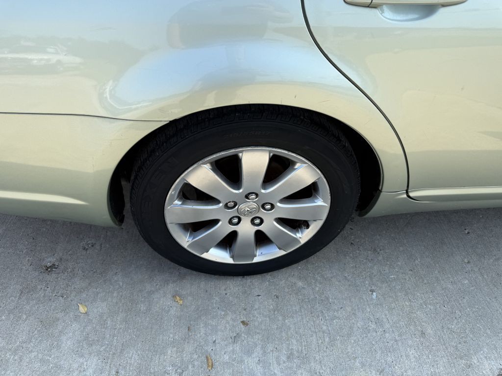 2007 Toyota Avalon Image 26