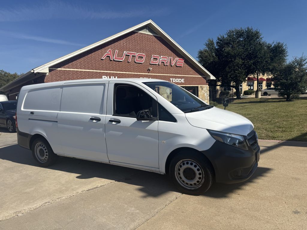 2018 Mercedes-Benz Metris Image 2